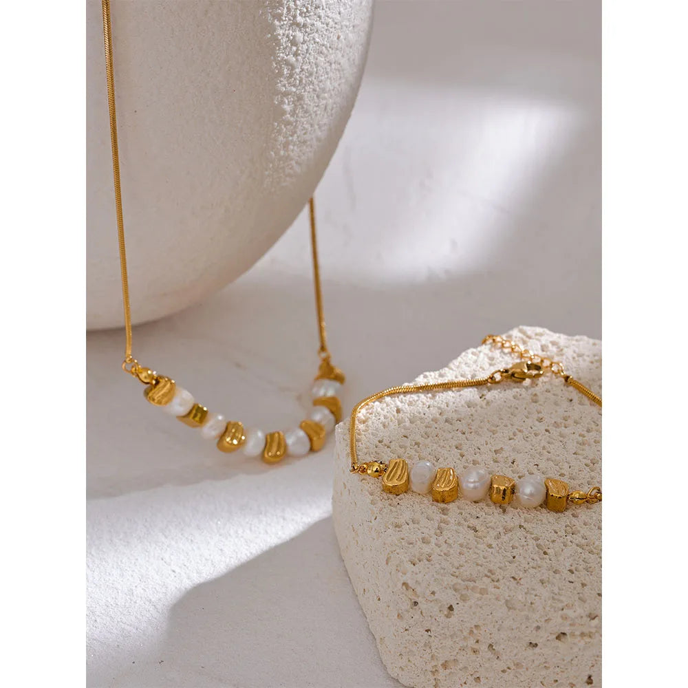 Freshwater Pearl Gold Necklace/Bracelet